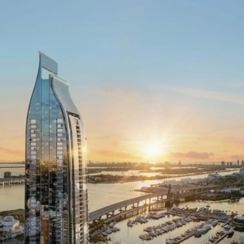 DELANO RESIDENCES